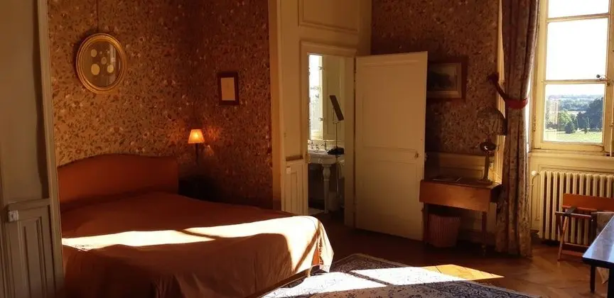 Tek Büyük Yataklı Oda (Perruches)