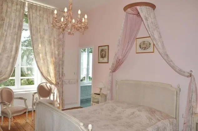 Tek Büyük Yataklı Oda, 1 Büyük (Queen) Boy Yatak