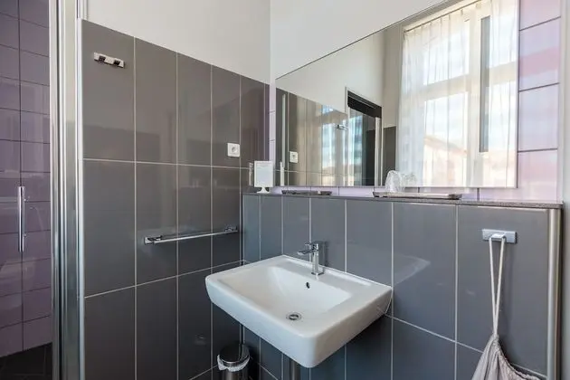 Deluxe Üç Kişilik Oda
