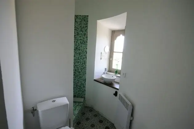 Deluxe Tek Büyük Yataklı Oda, Dağ Manzaralı (Red)