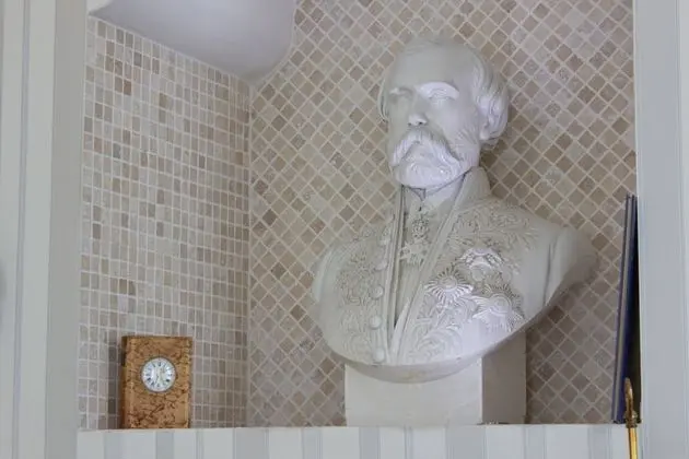 Tek Büyük Yataklı Oda (Empire)