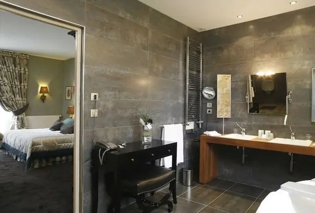 Superior Tek Büyük Yataklı Oda