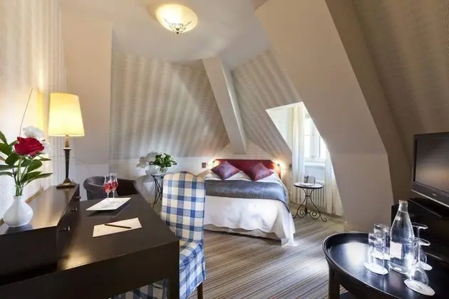 Tek Büyük Yataklı Oda