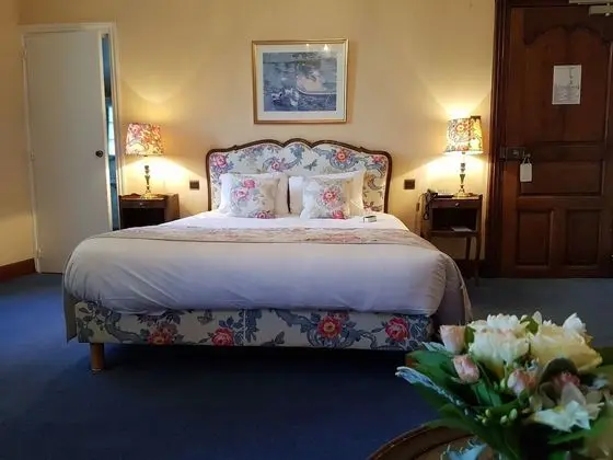 Superior Tek Büyük veya İki Ayrı Yataklı Oda