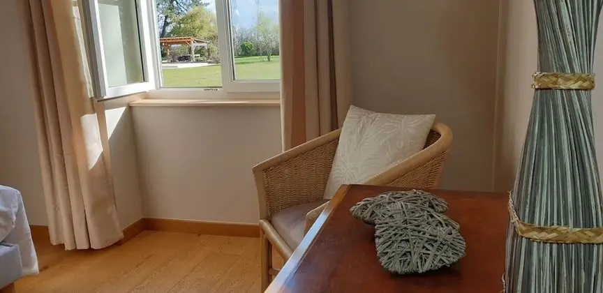 Romantic Tek Büyük Yataklı Oda