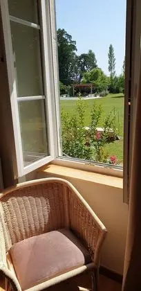 Romantic Tek Büyük Yataklı Oda