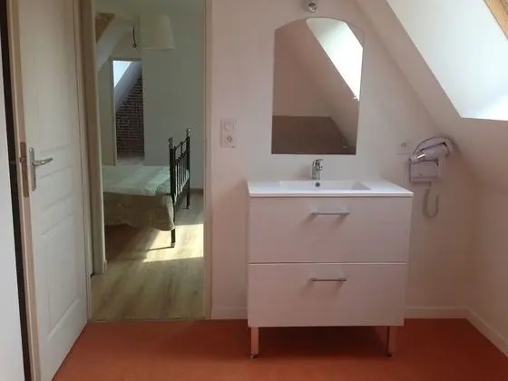 Standard Dört Kişilik Oda, Özel Banyo (family suite)