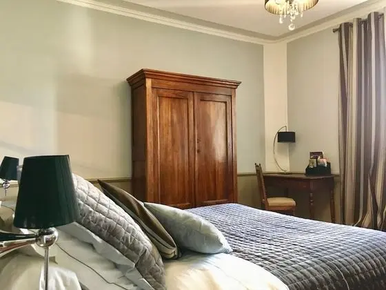 Comfort Tek Büyük Yataklı Oda (Jouques)