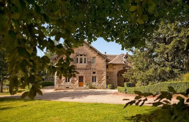 Luxury Apart Daire, Banyolu/Duşlu, Park Manzaralı (Gîte Le Miroir )