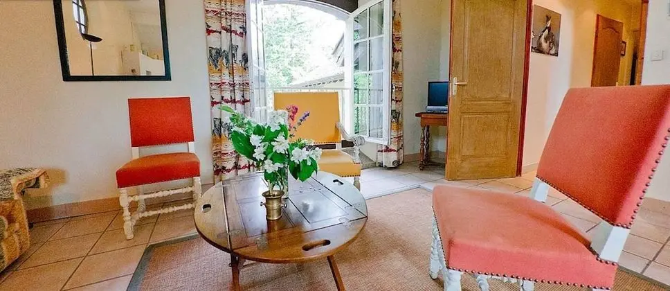 Luxury Apart Daire, Banyolu/Duşlu, Park Manzaralı (Gîte Le Miroir )