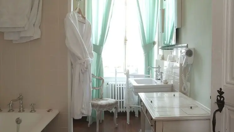 Deluxe Üç Kişilik Oda