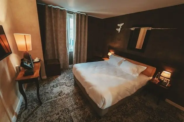 Tek Büyük Yataklı Oda