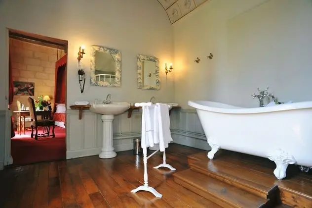 Luxury Tek Büyük Yataklı Oda