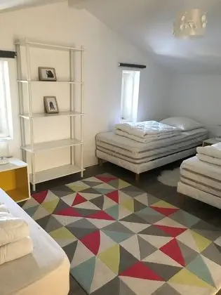 Tek Büyük Yataklı Oda (Jaune)