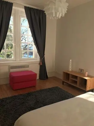 Tek Büyük Yataklı Oda (Rose)