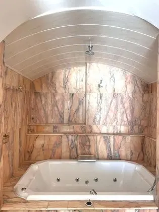 Deluxe Tek Büyük Yataklı Oda, Deniz Manzaralı
