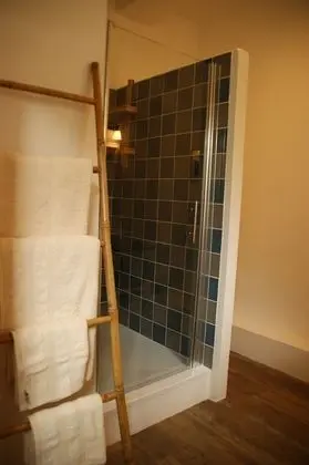 Tek Büyük Yataklı Oda (Paul Claudel)