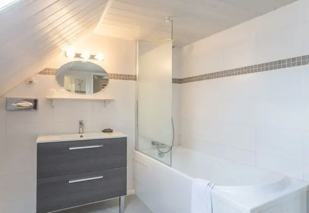 Standard Tek Büyük Yataklı Oda, Ek Bina