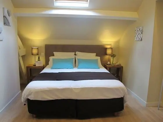 Üç Kişilik Oda, Özel Banyo