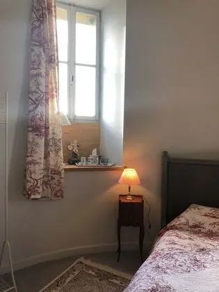 Traditional Tek Büyük Yataklı Oda