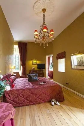 Classic İki Ayrı Yataklı Oda