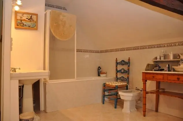 Tek Kişilik Oda, Ortak Banyo
