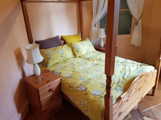 Tek Büyük Yataklı Oda