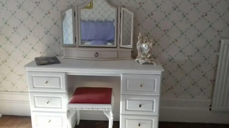 Business Tek Büyük Yataklı Oda, Havuz Manzaralı (Dalhia)