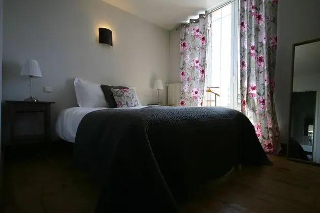 Comfort Tek Büyük Yataklı Oda, Özel Banyo, Park Manzaralı
