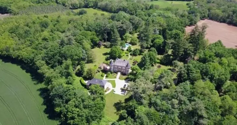 Tek Büyük Yataklı Oda (Flamenco)