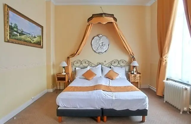 Deluxe Tek Büyük veya İki Ayrı Yataklı Oda