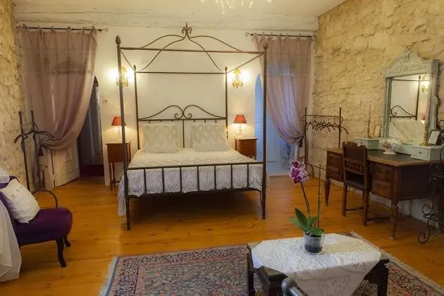 Deluxe Tek Büyük Yataklı Oda (Reine Margaux)