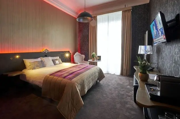 Executive Tek Büyük veya İki Ayrı Yataklı Oda