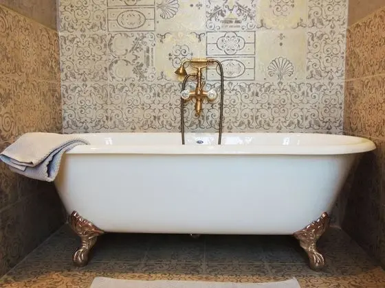 Süit, Havuz Manzaralı