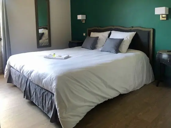 Tek Büyük veya İki Ayrı Yataklı Oda