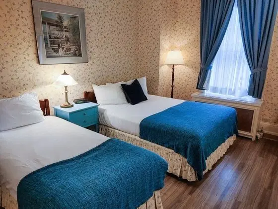 Standard Üç Kişilik Oda, Birden Çok Yatak, Bahçe Manzaralı