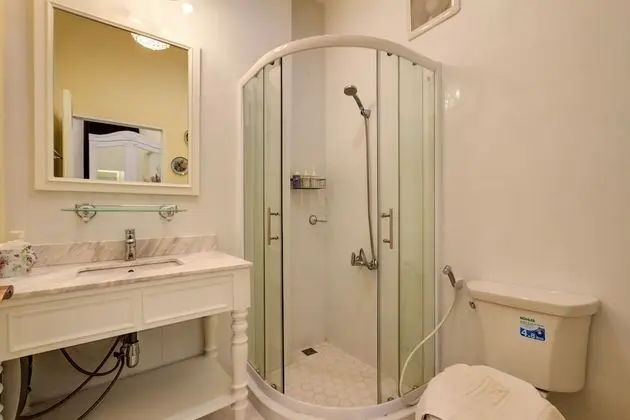 Three Bedroom French Cottage