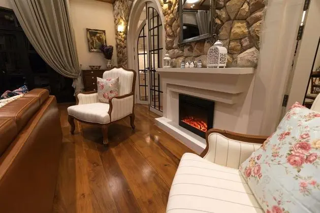 Three Bedroom French House