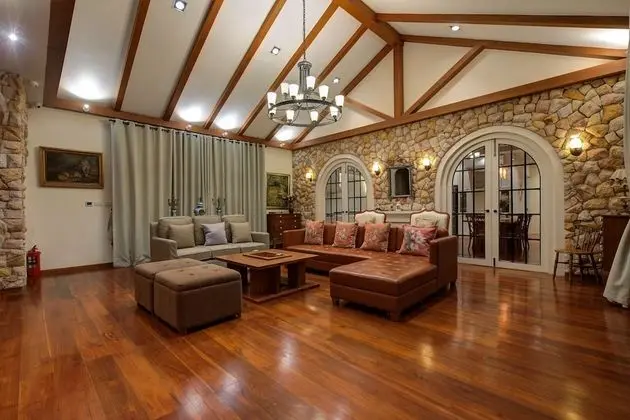 Three Bedroom French House