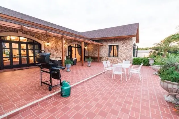 Three Bedroom French House
