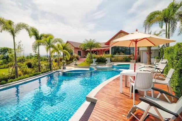 Three Bedroom French House