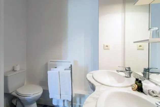 Classic Tek Büyük Yataklı Oda