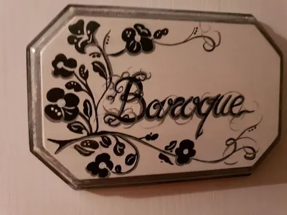 Luxury Oda (Barroque)