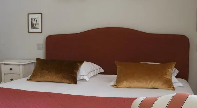 1 Çift Kişilik Veya 2 Tek Kişilik Yatak Superior