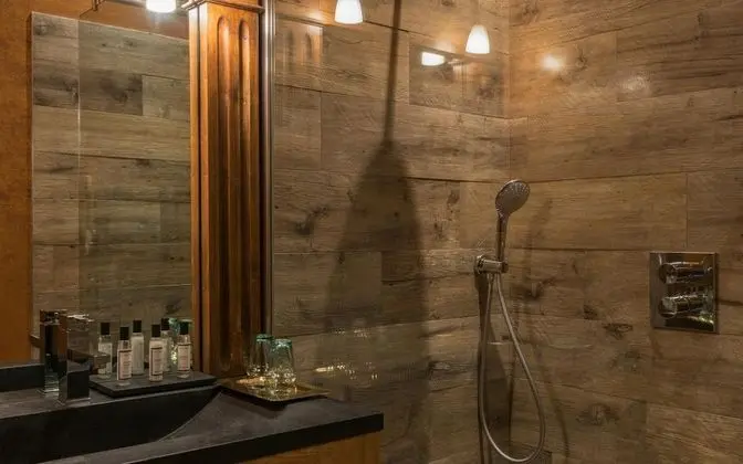 Superior Tek Büyük Yataklı Oda, Balkon (Henri IV)