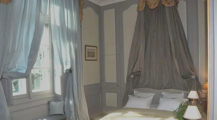 Tek Büyük Yataklı Oda (Des Vendéens)