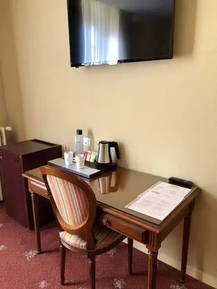 Luxury Tek Büyük Yataklı Oda
