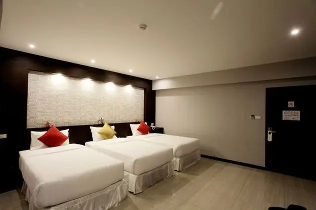 Deluxe Üç Kişilik Oda