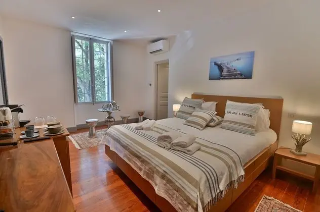 Comfort Tek Büyük Yataklı Oda