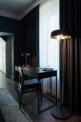 Junior Süit, 1 En Büyük (King) Boy Yatak